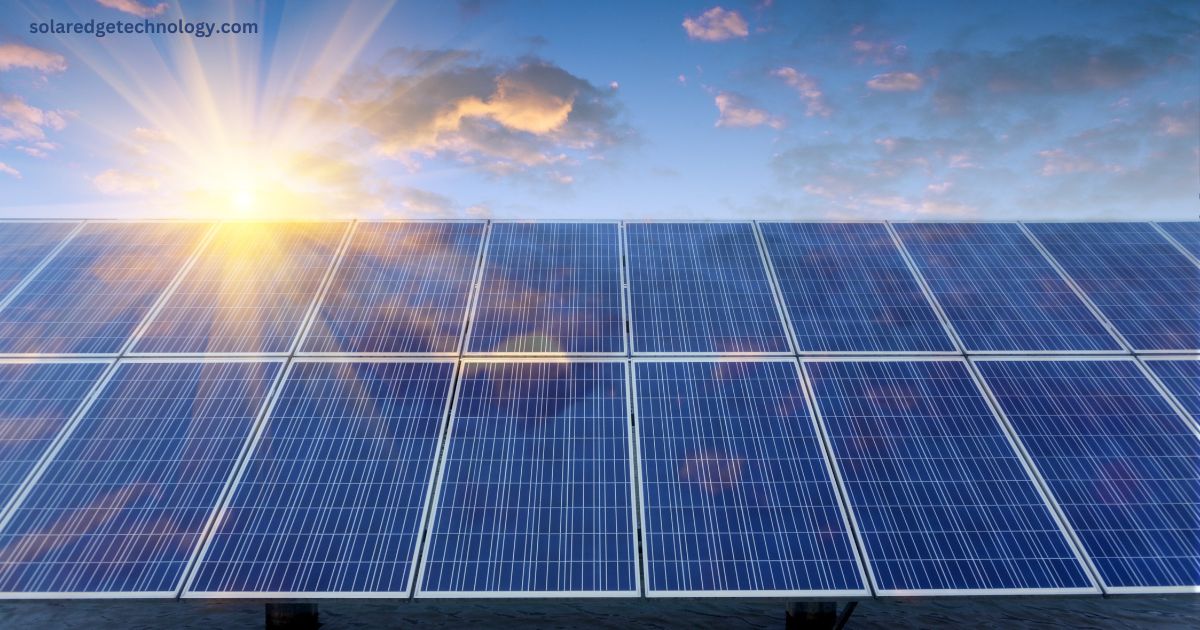 Solar Panel Calculator: Parallel and Series Connections Explained